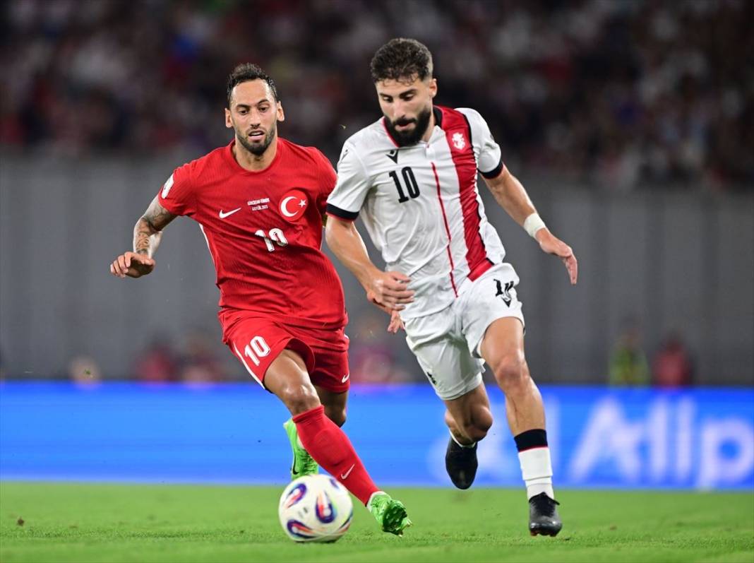 Tarihi gece için nefesler tutuldu! Türkiye - Gürcistan milli maçı muhtemel 11’ler belli oldu 9